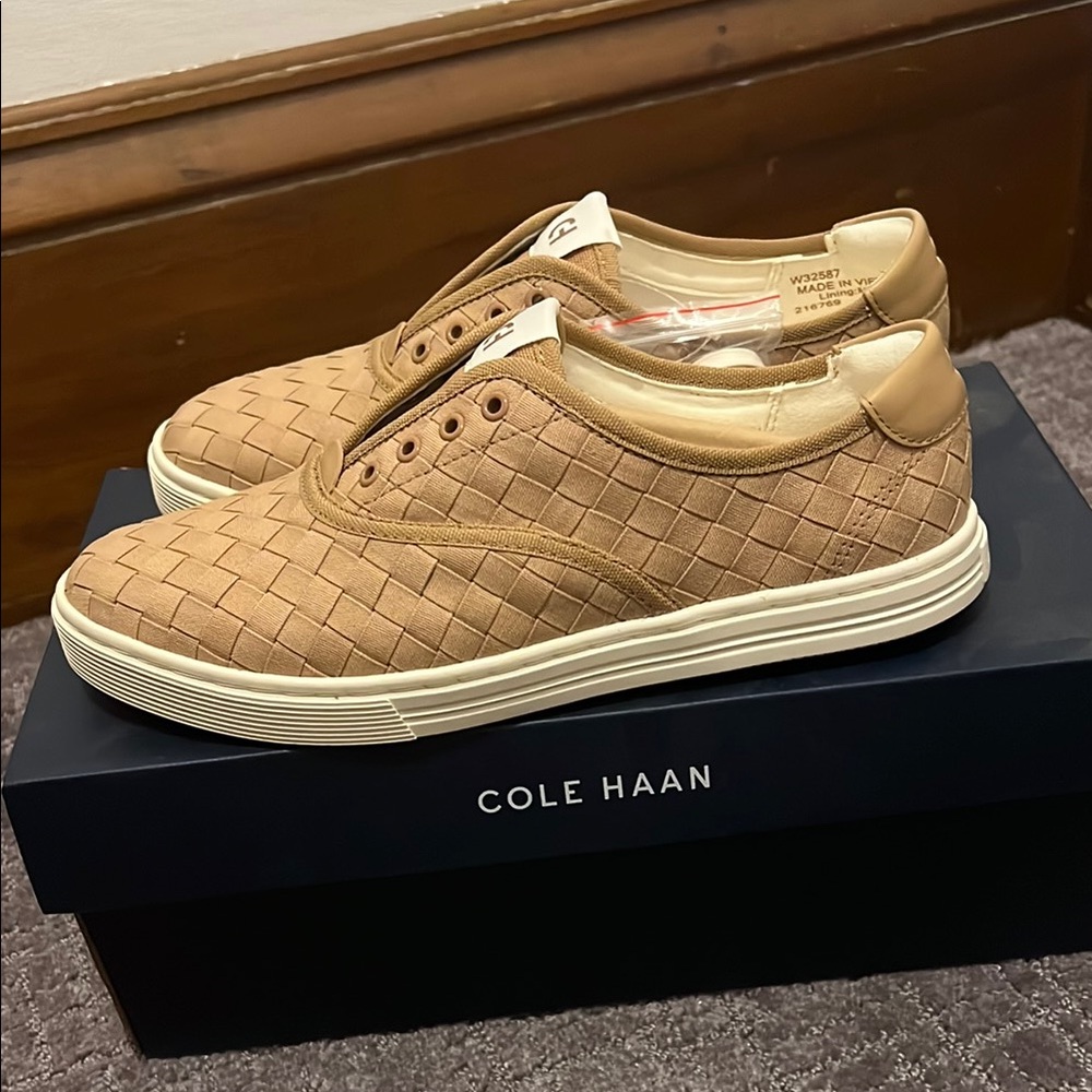 Cole Haan women’s slip on Sneakers 7.5